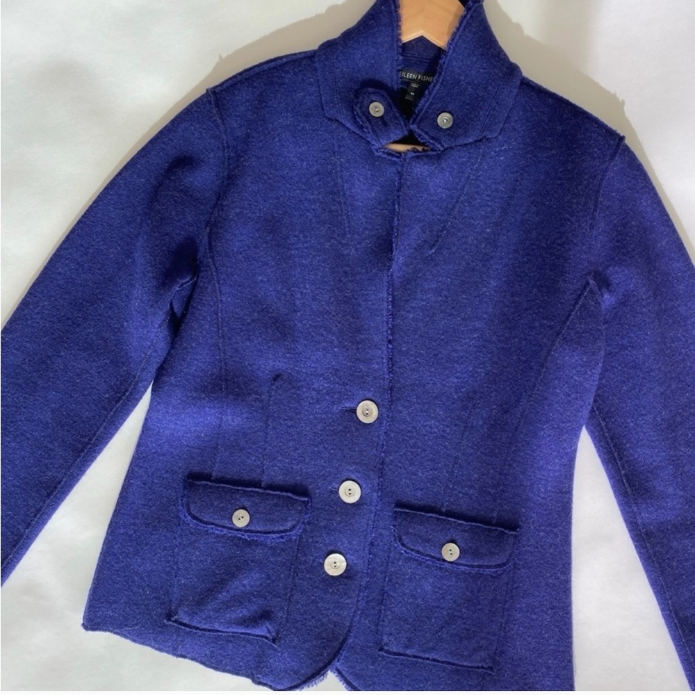 Eileen Fisher Deep Blue Wool-Blend Blazer Jacket size M in great condition.